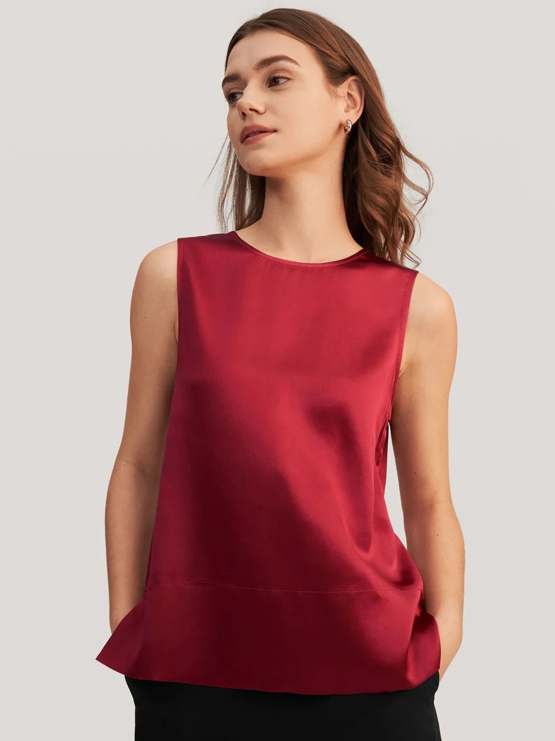 

Dracht Sheen Satin Tank Top, Red