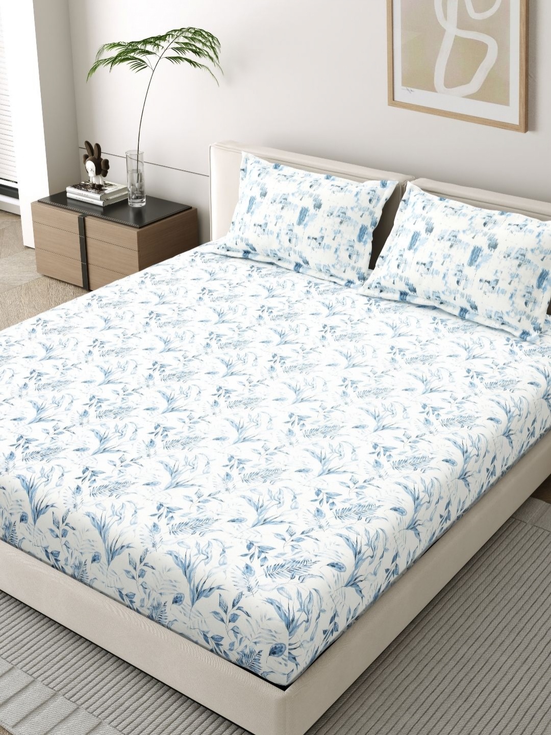 

EverHOME Oasis Blue & White Printed 210 TC Cotton King Bedsheet Set 2.74 m x 2.74 m