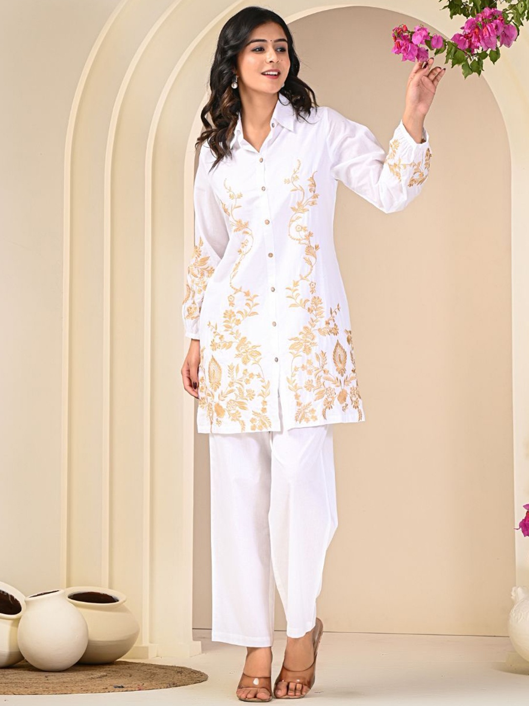 

Zolo Label Floral Embroidered Shirt Collar Tunic With Trouser Co-Ords Set, White