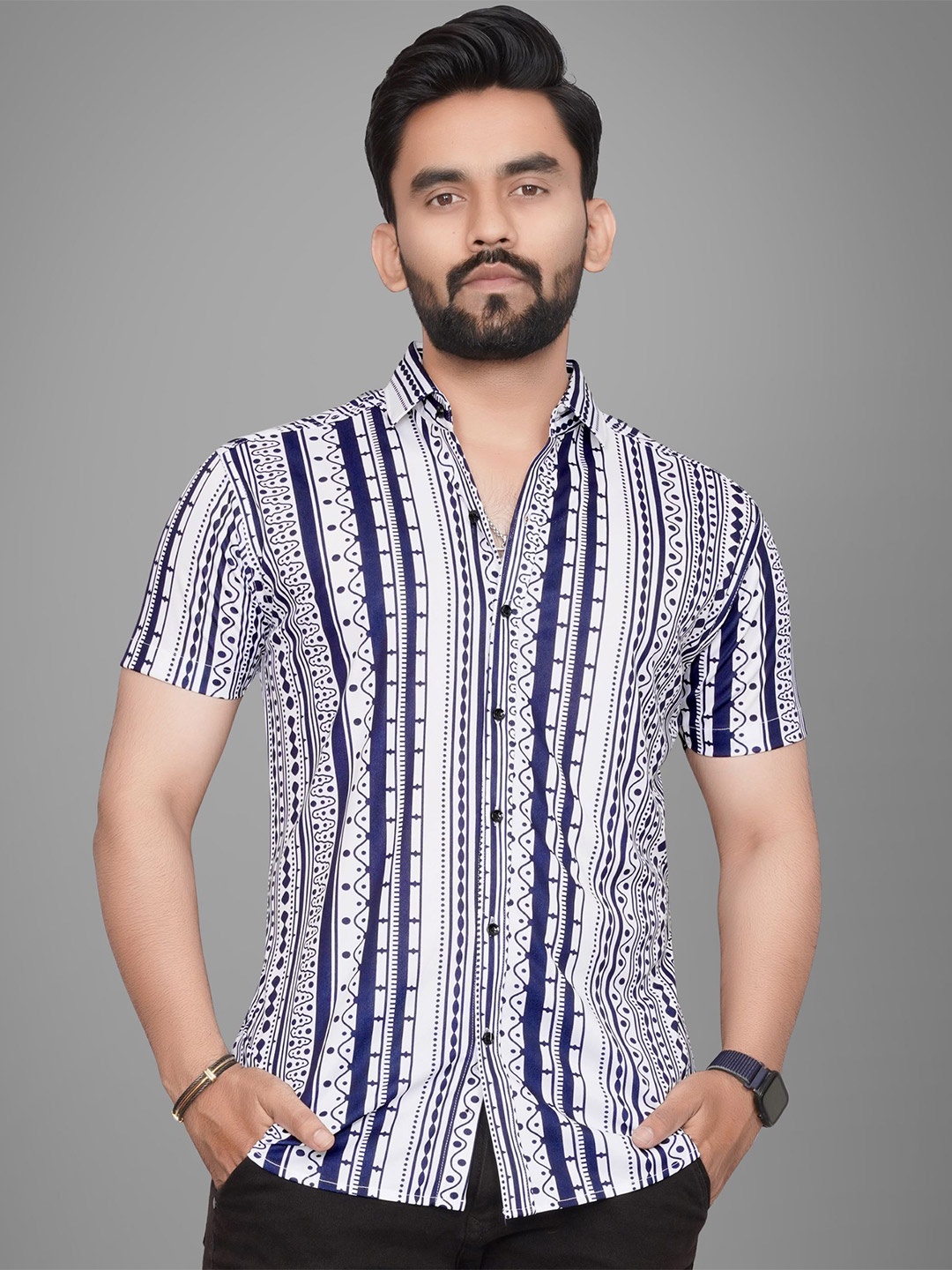

Metronaut Men Regular Fit Spread Collar Geometric Printed Casual Shirt, White