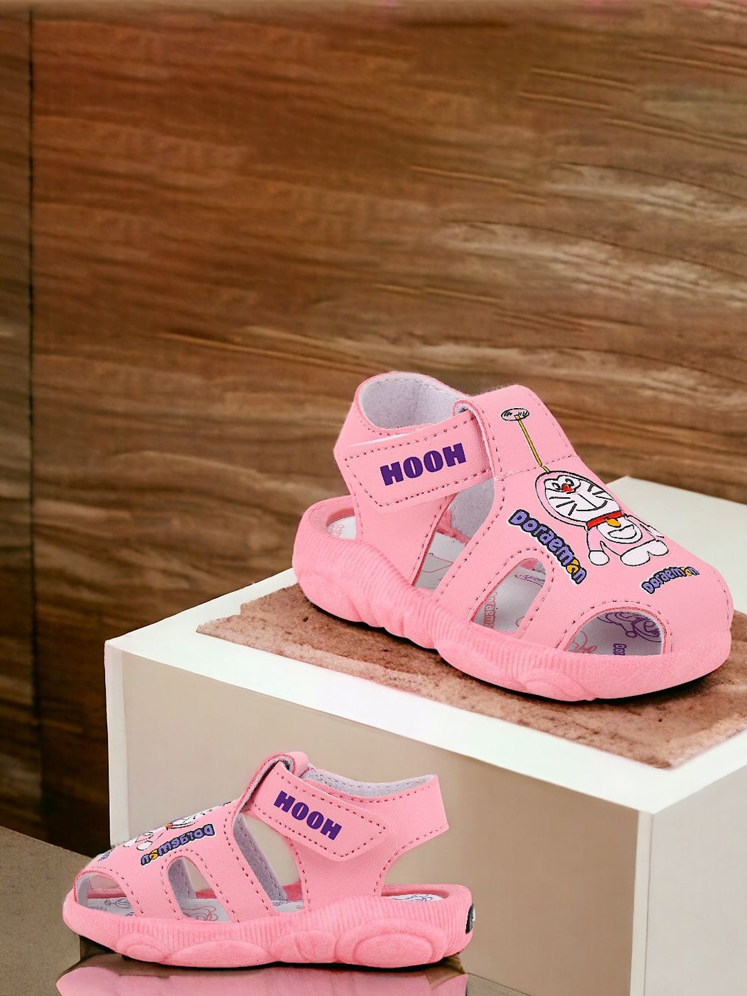 

HOOH Now Comfort in Fashion Unisex Kids Printed Sneakers, Pink