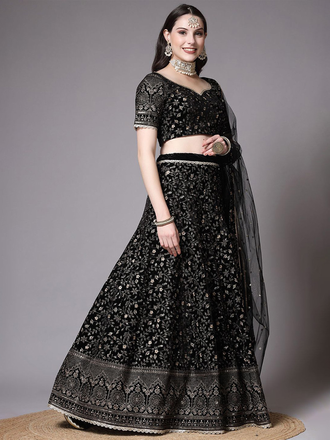 

Utsav Fashion Embroidered Sequinned Velvet Ready To Wear Lehenga & Choli With Dupatta, Black