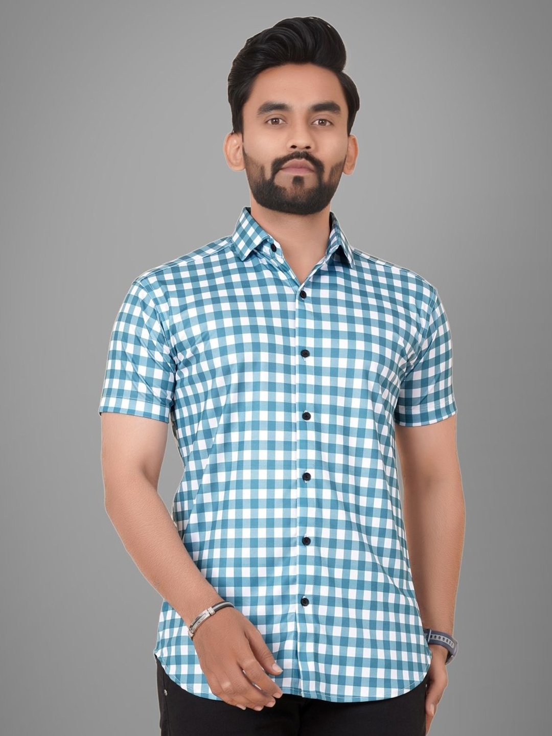 

Metronaut Men Slim Fit Spread Collar Gingham Checked Casual Shirt, Blue