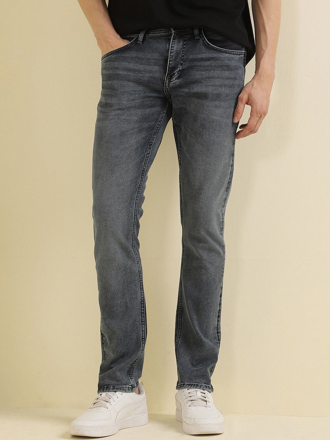 

Allen Solly Men Slim Fit Heavy Fade Jeans, Grey