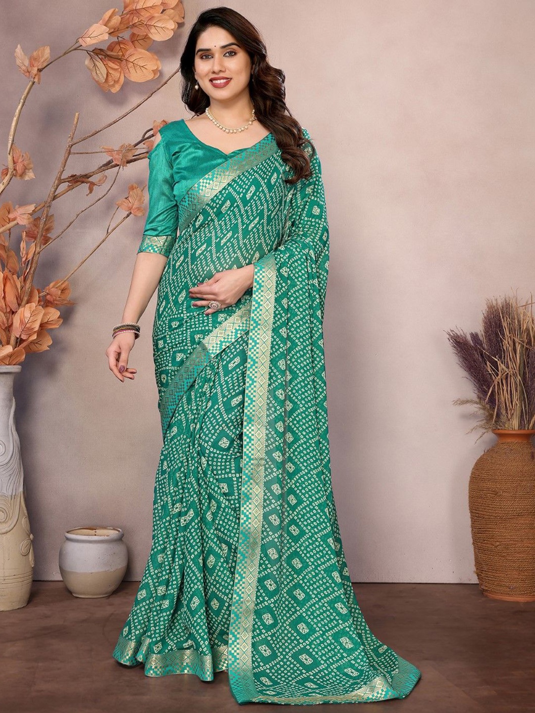 

KALINI Bandhani Zari Poly Georgette Bandhani Saree, Green