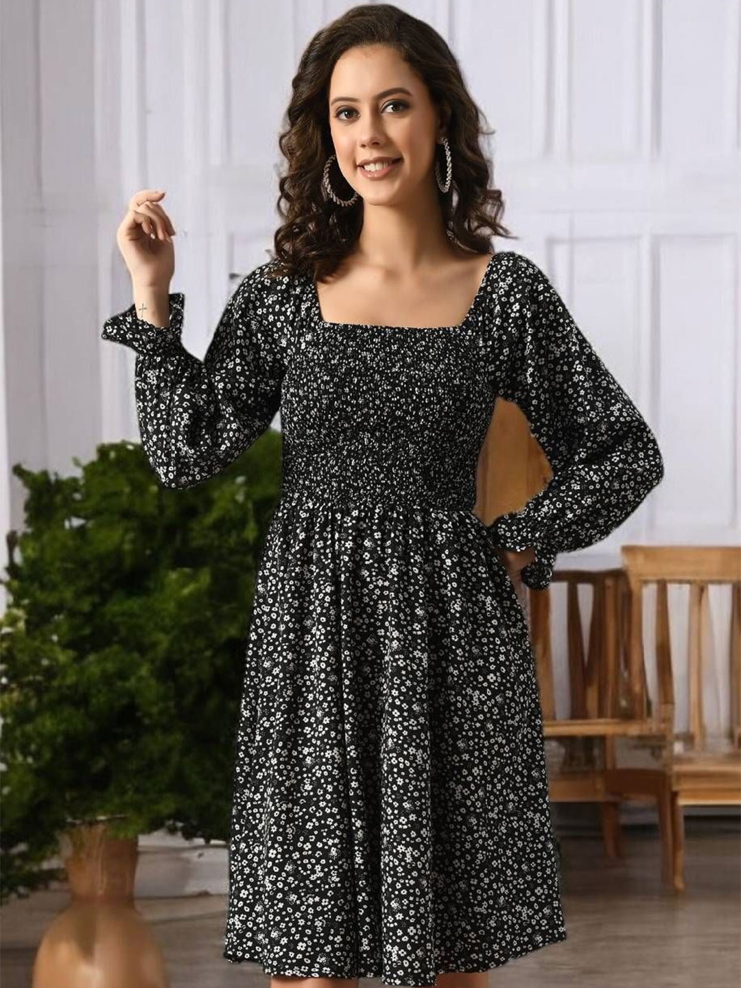 

BAESD Women Floral Printed Puff Sleeves Fit & Flare Dress, Black