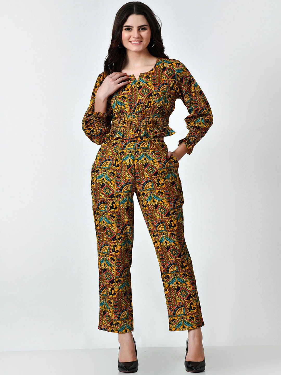 

VAPPSYAM Printed Round Neck Top With Trousers Co-Ords, Red