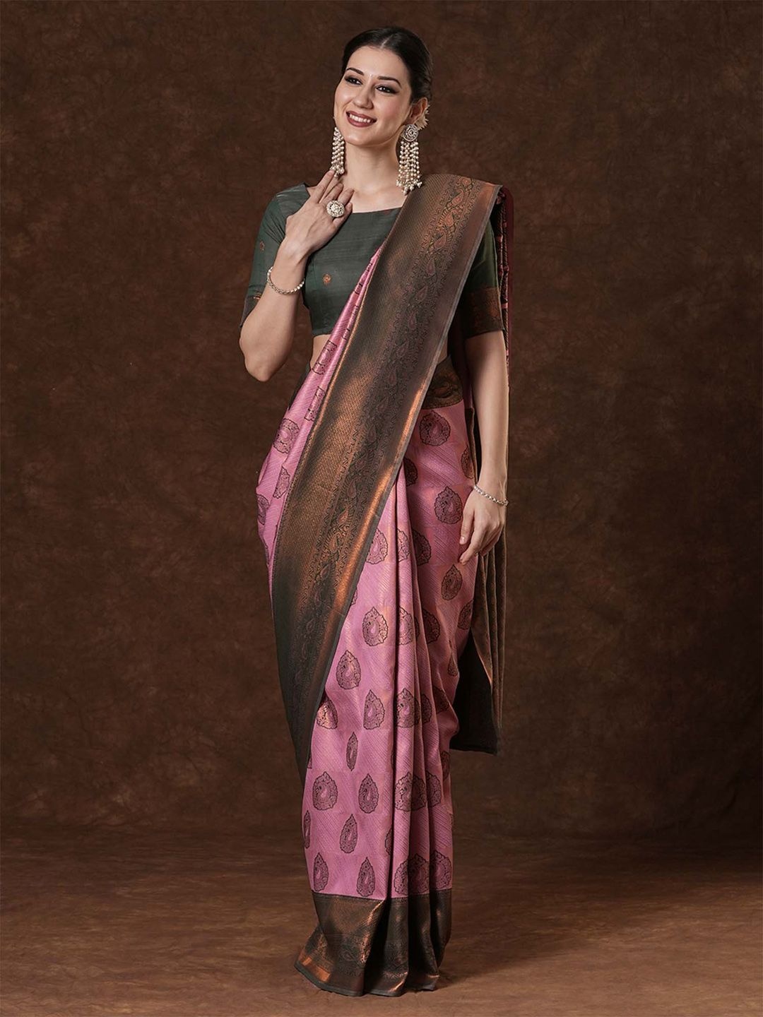 

Saree mall Ethnic Motifs Zari Silk Blend Kanjeevaram Sarees, Pink