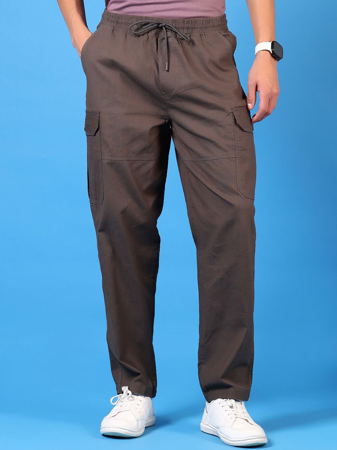 

V-Mart Men Mid-Rise Cargos, Olive