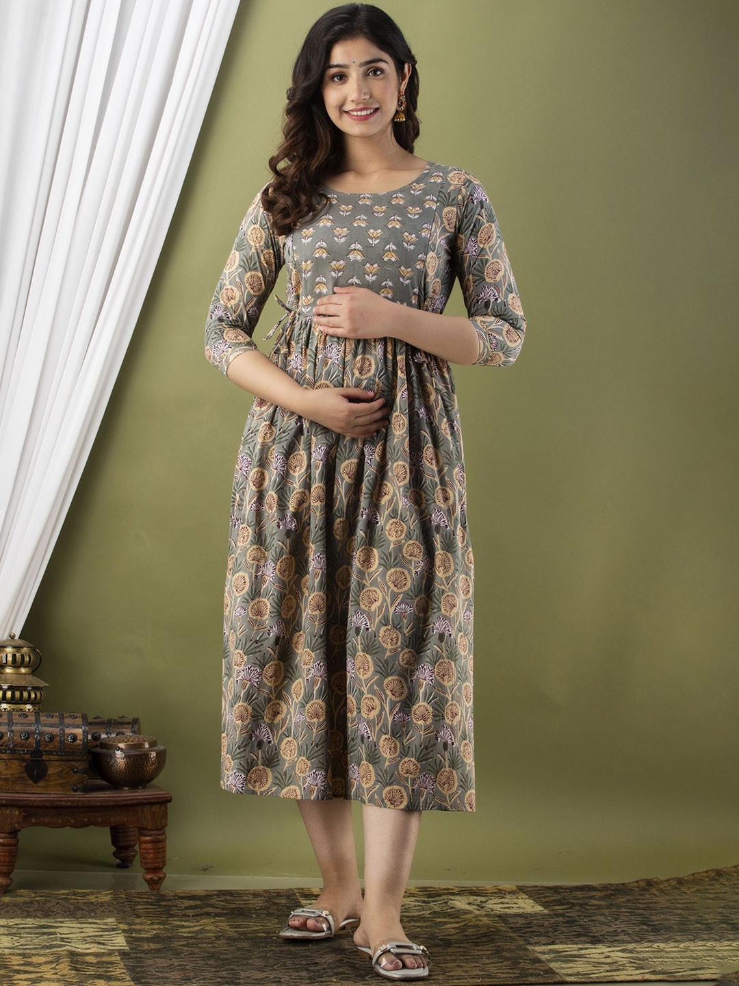 

SILAKIVA Floral Printed Round Neck Anarkali Maternity Dress, Grey