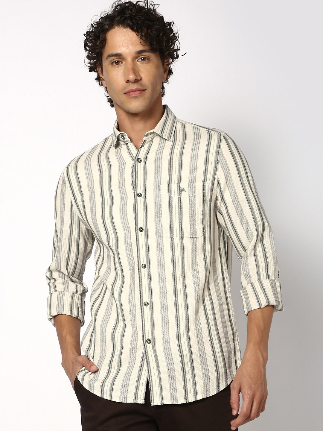 

Blue Buddha Men Spread Collar Vertical Striped Cotton Casual Shirt, Cream