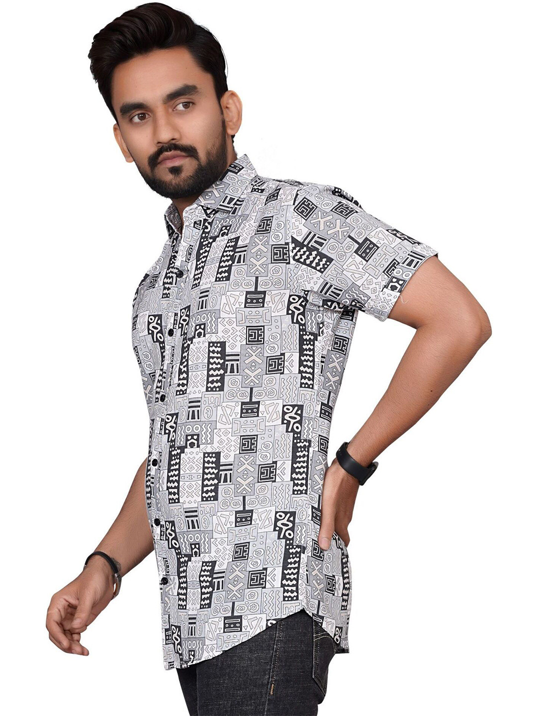 

Metronaut Men Semi Sheer Printed Casual Shirt, Blue