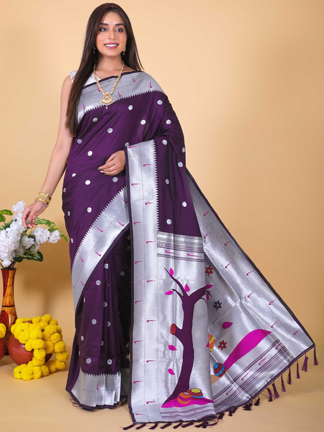 

DIVASTRI Woven Design Zari Paithani Saree, Purple