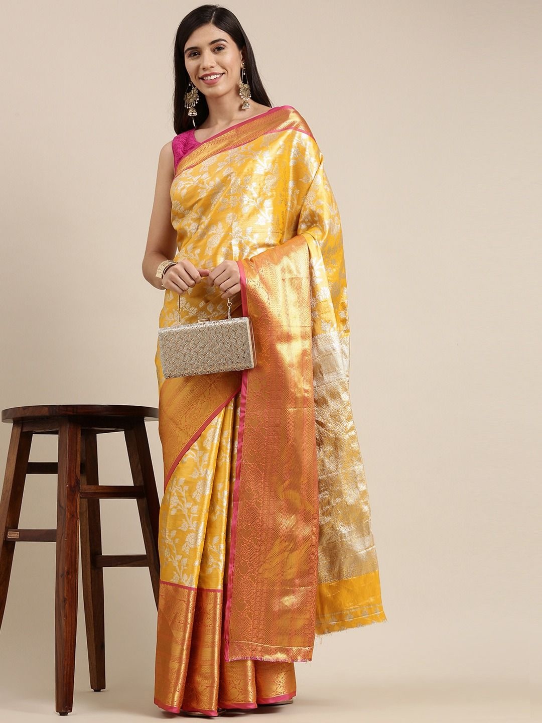 

DIVASTRI Woven Design Zari Banarasi Saree With Unstitched Blouse Piece, Yellow