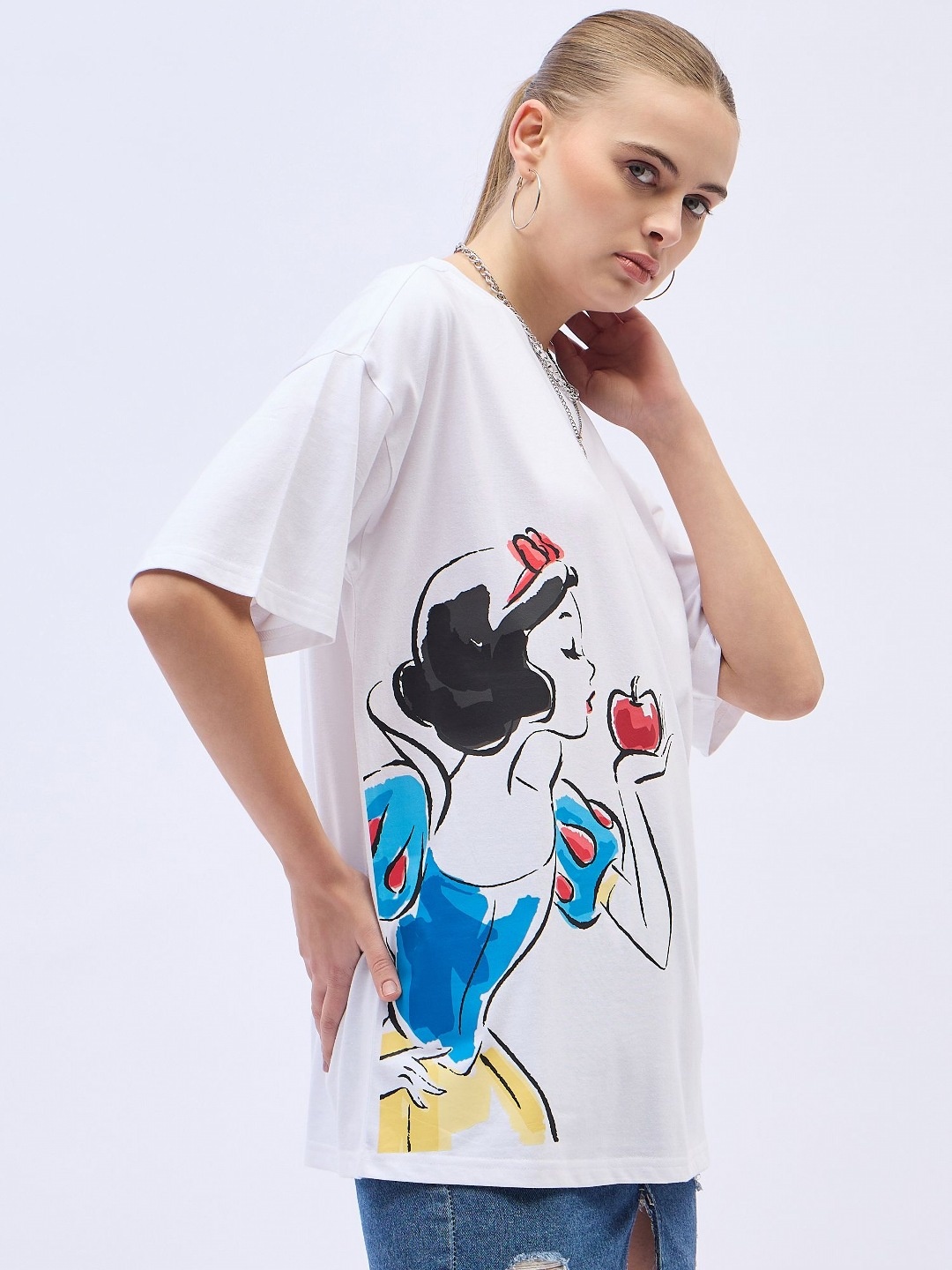 

DressBerry Women Graphic Printed Round Neck Cotton Oversized T-shirt, White