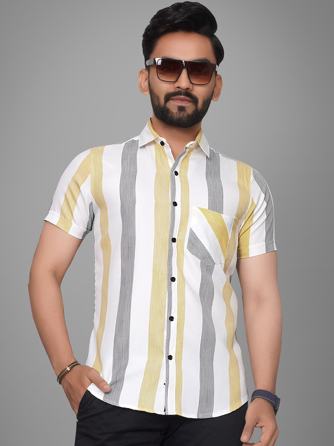 

Metronaut Men Regular Fit Spread Collar Vertical Striped Cotton Casual Shirt, White