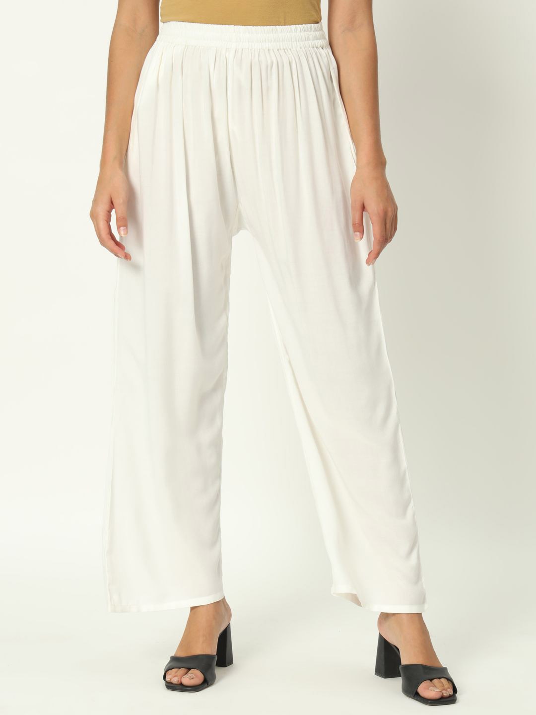 

Thread Plus Women Relaxed Fit Ethnic Palazzo, Off white