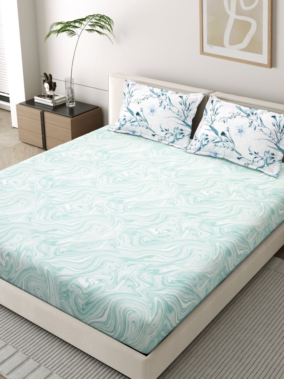 

EverHOME Oasis Blue And White Printed 210 TC King Bedsheet Set-2.74 m x 2.74 m