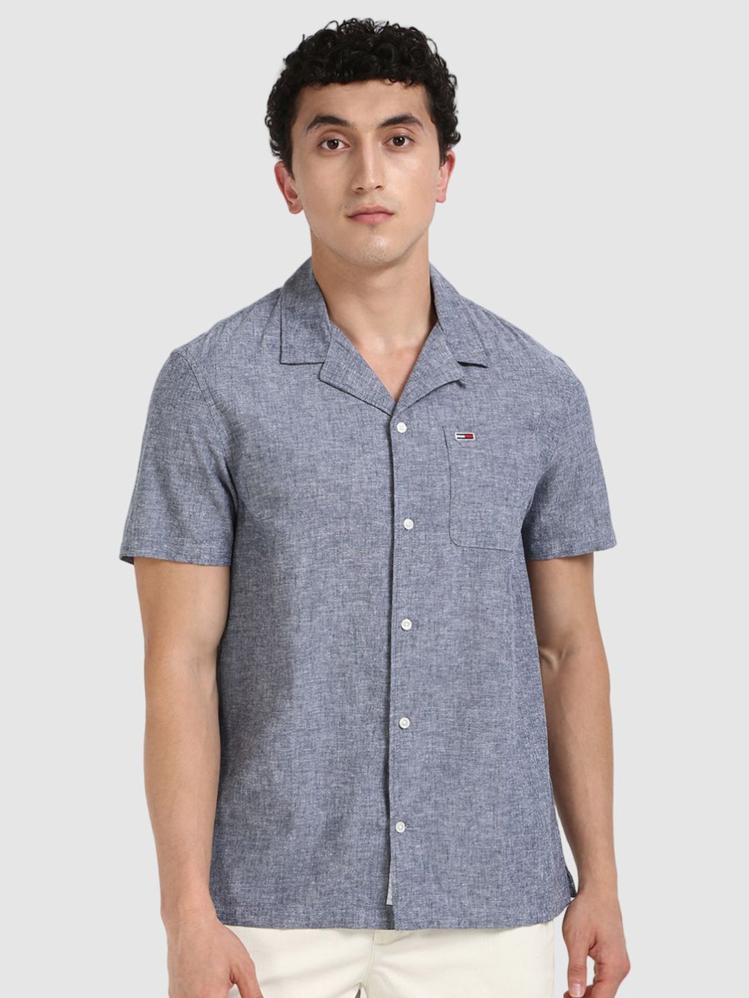 

Tommy Hilfiger Men Cuban Collar Solid Cotton Casual Shirt, Grey