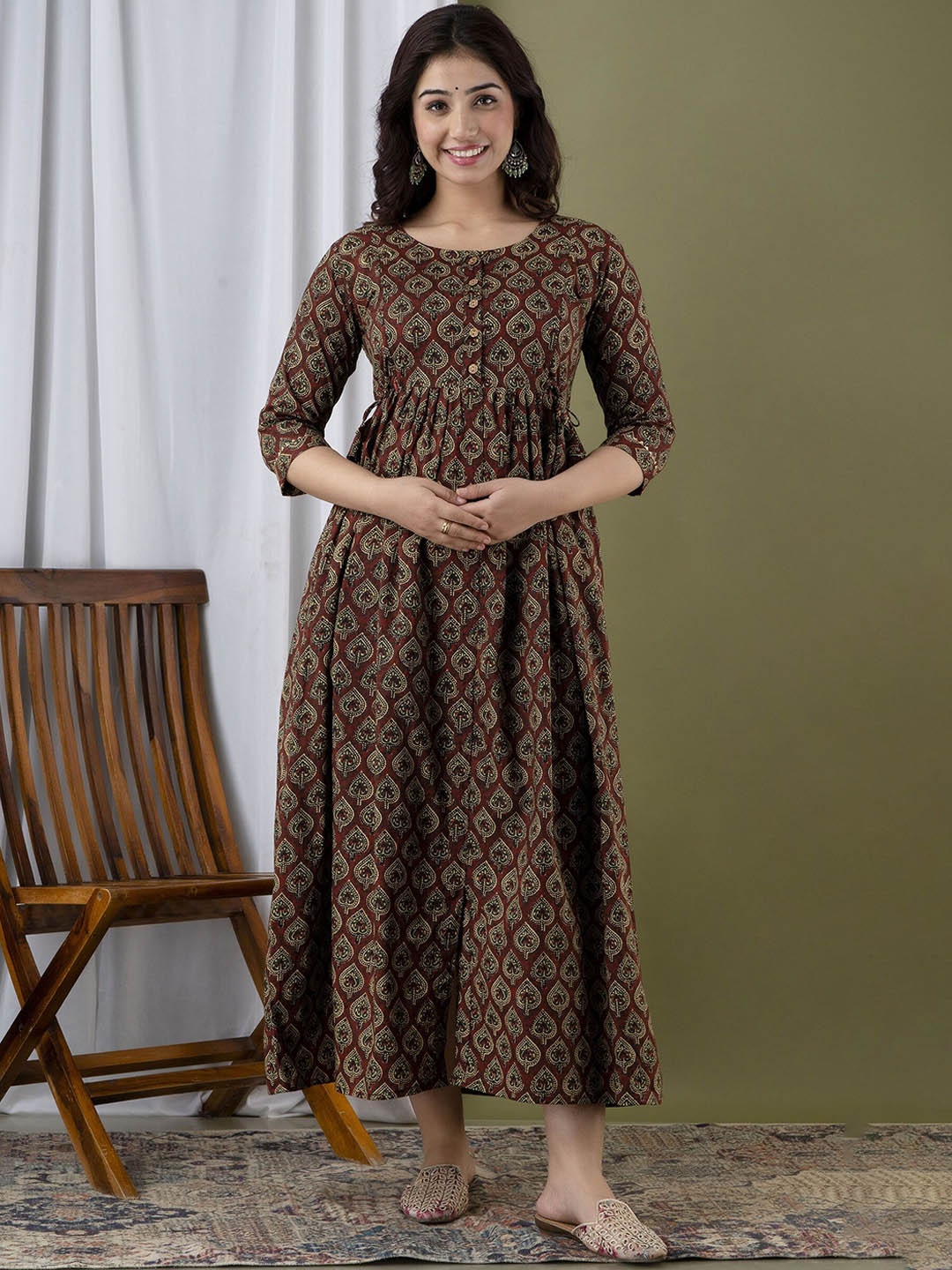 

SILAKIVA Floral Printed Round Neck A-Line Maternity Dress, Brown