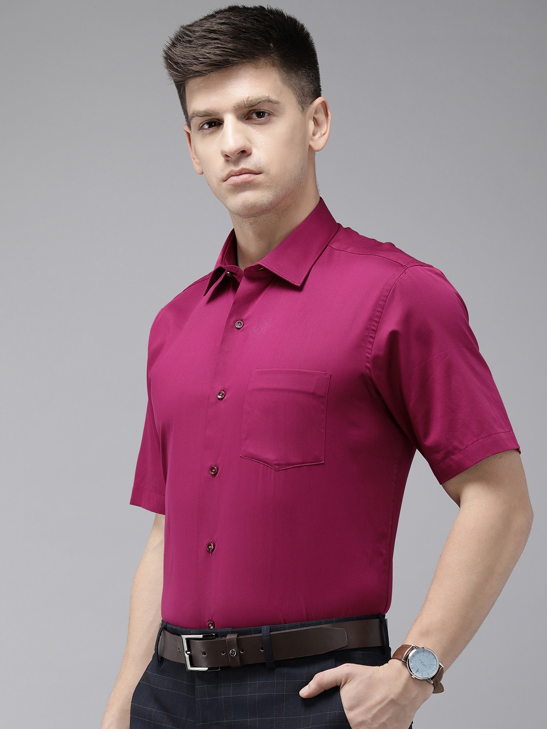 

Van Heusen Pure Cotton Custom Fit Opaque Formal Shirt, Magenta