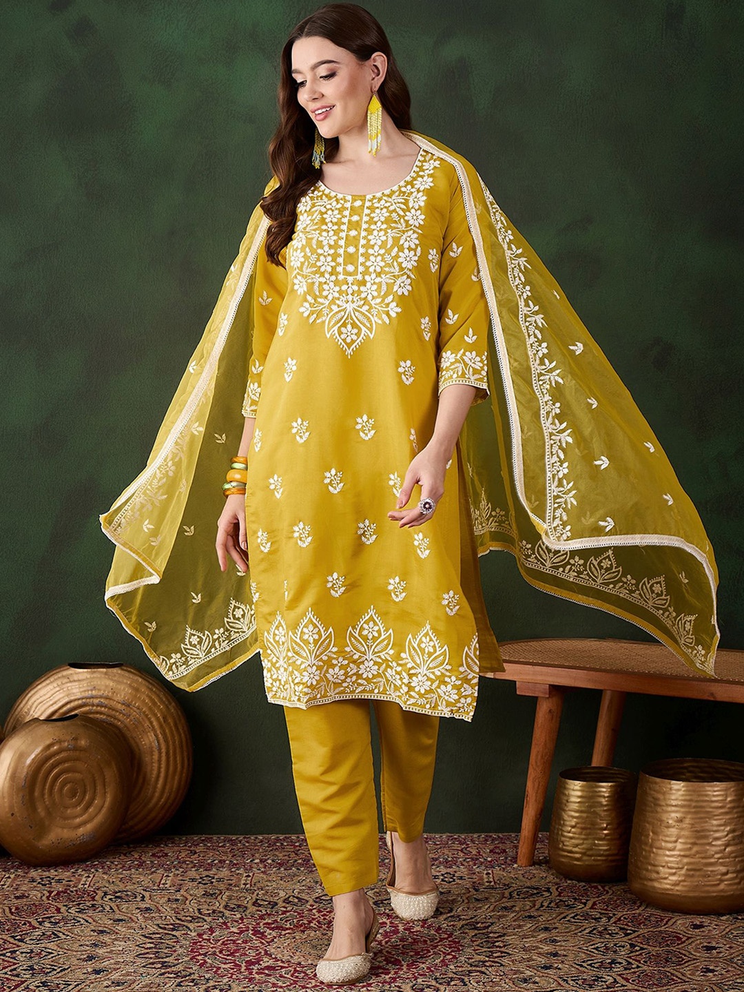 

MANVAA Women Ethnic Motifs Embroidered Regular Thread Work Kurta with Trousers & With Dupatta, Mustard