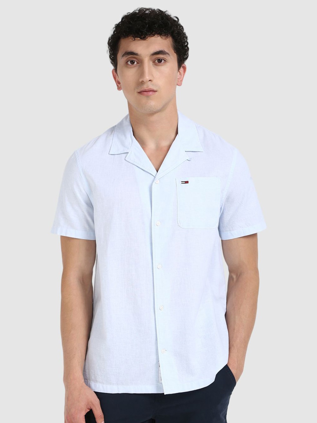 

Tommy Hilfiger Men Cuban Collar Solid Cotton Casual Shirt, Blue