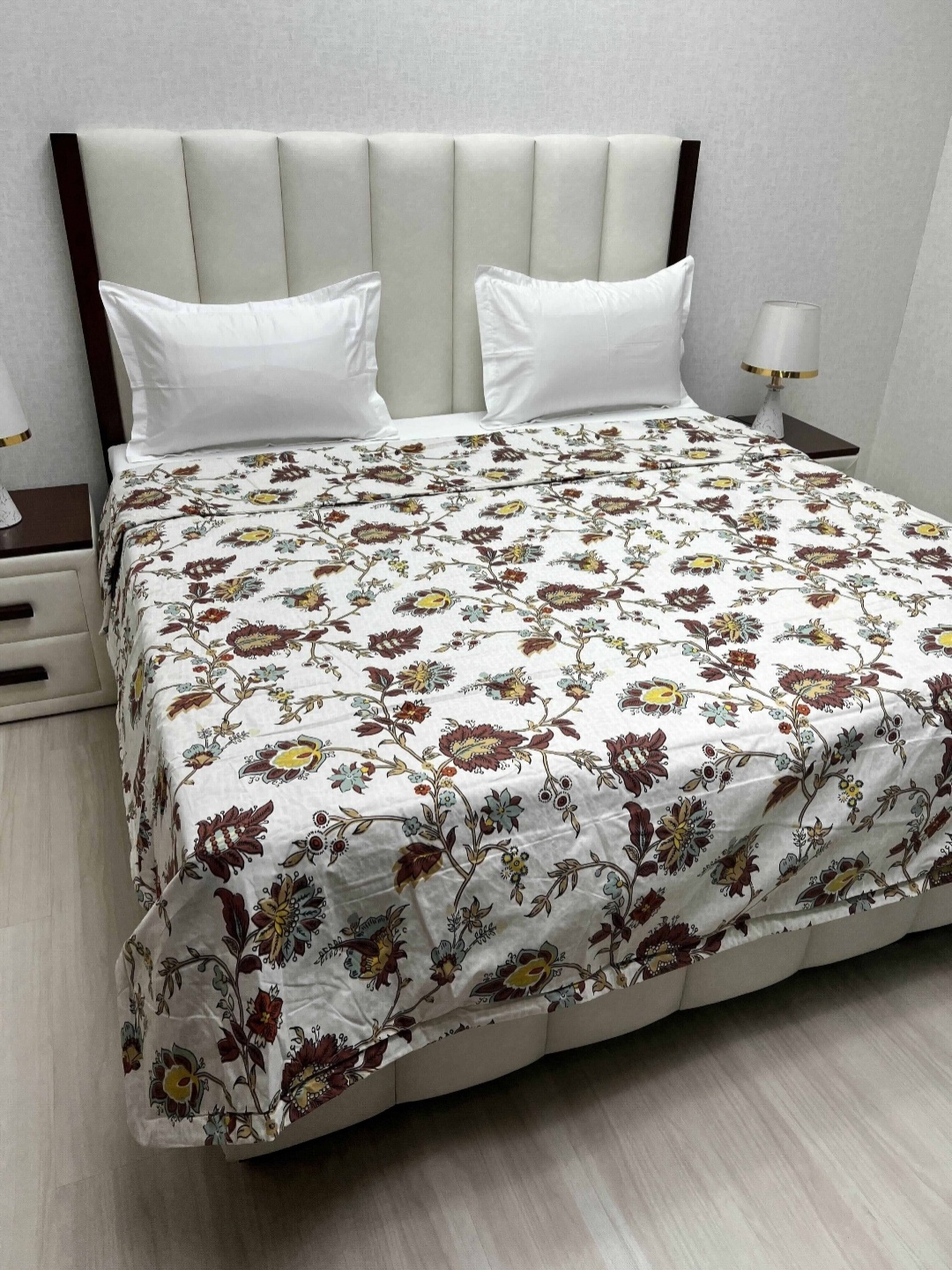 

Pure Decor Comfy White Floral Printed Microfiber 210 GSM AC Room Double King Bed Comforter