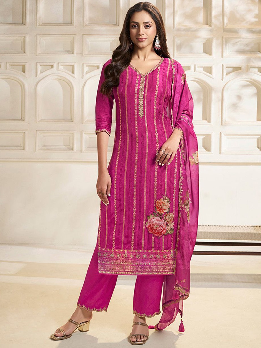 

Seerat Floral Embroidered V-Neck Pure Silk Kurta With Trousers And Dupatta, Magenta
