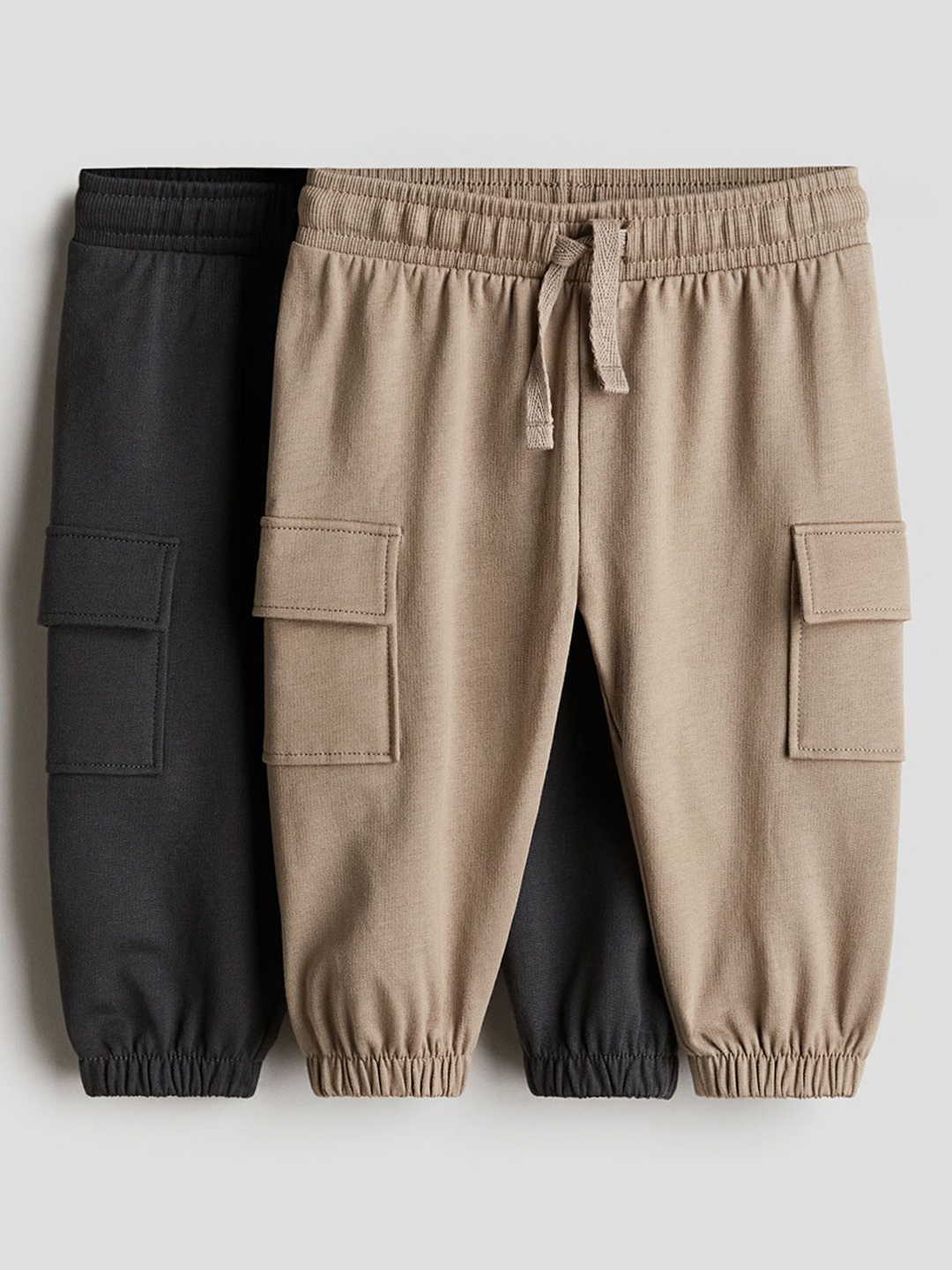 

H&M 2-Pack Cargo Joggers, Beige