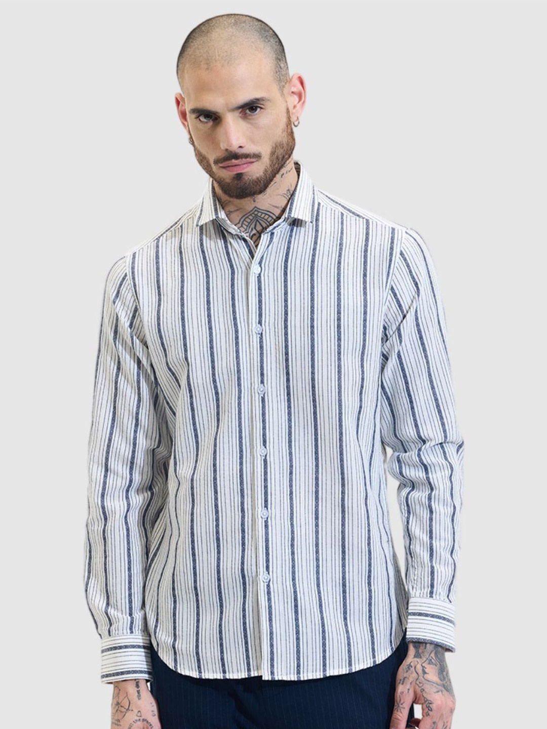 

Snitch Men Smart Slim Fit Spread Collar Vertical Striped Casual Shirt, White