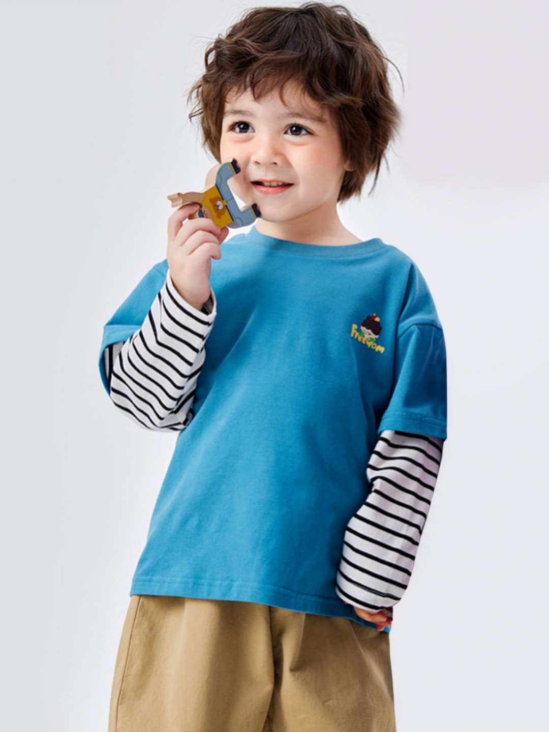 

LULU & SKY Boys Graphic Printed Round Neck Cotton Oversized T-shirt, Blue