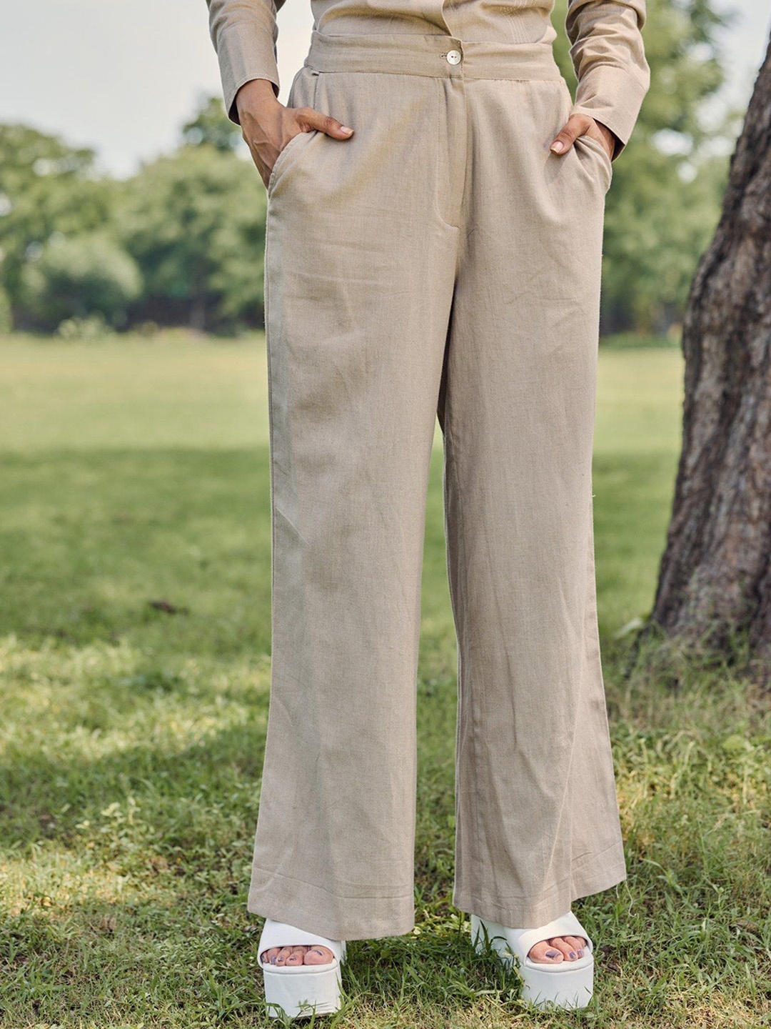 

Sencei Women Mid-Rise Relaxed Fit Formal Trousers, Beige