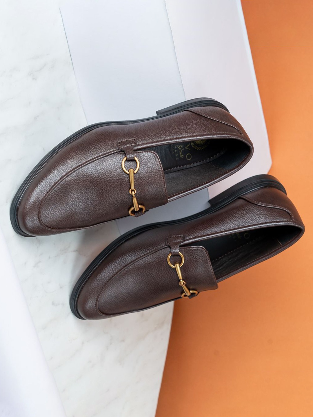 

PRIVO by Inc.5 Men Textured Leather Loafers, Coffee brown