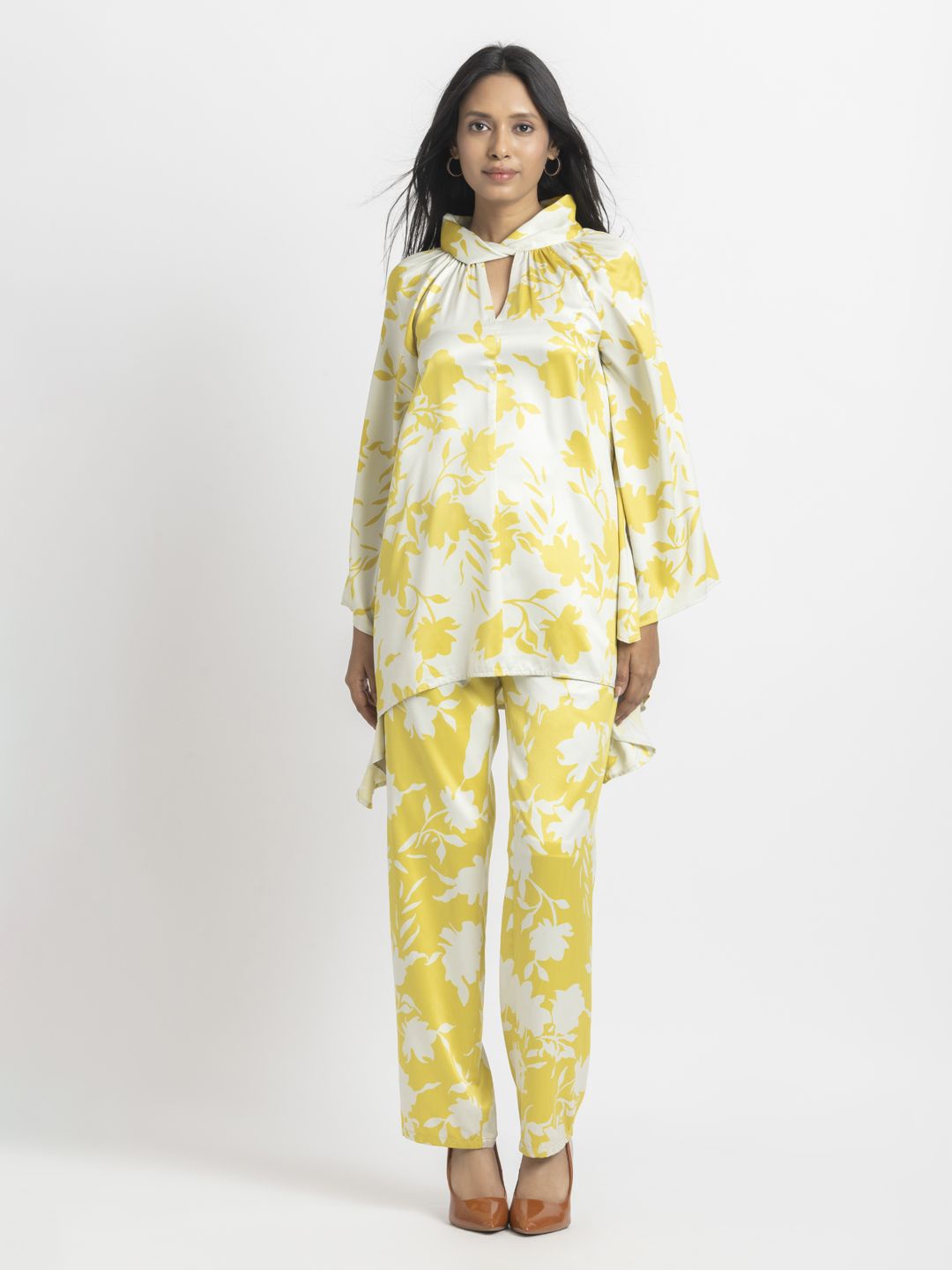

Shaye Tropical Printed Top With Trousers, Yellow