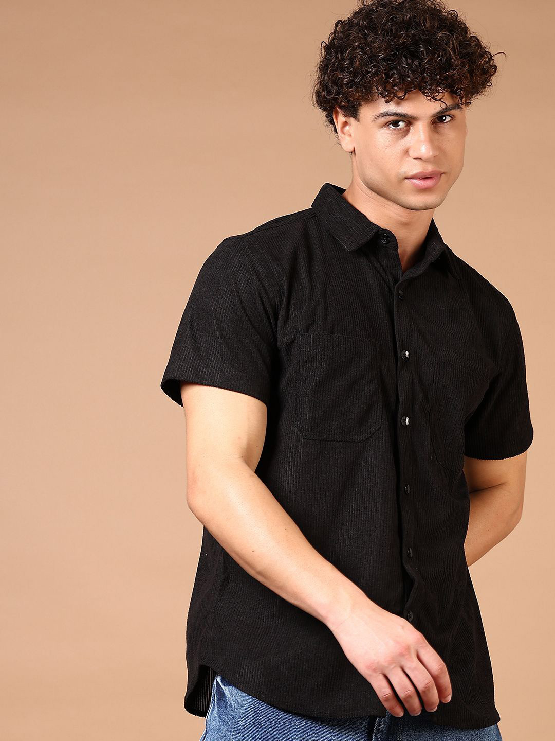 

V-Mart Men Spread Collar Vertical Striped Cotton Casual Shirt, Black