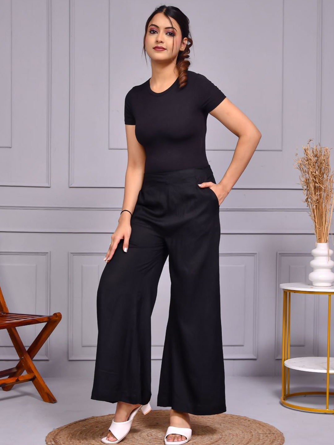 

Aspriya Women Flared Palazzos, Black