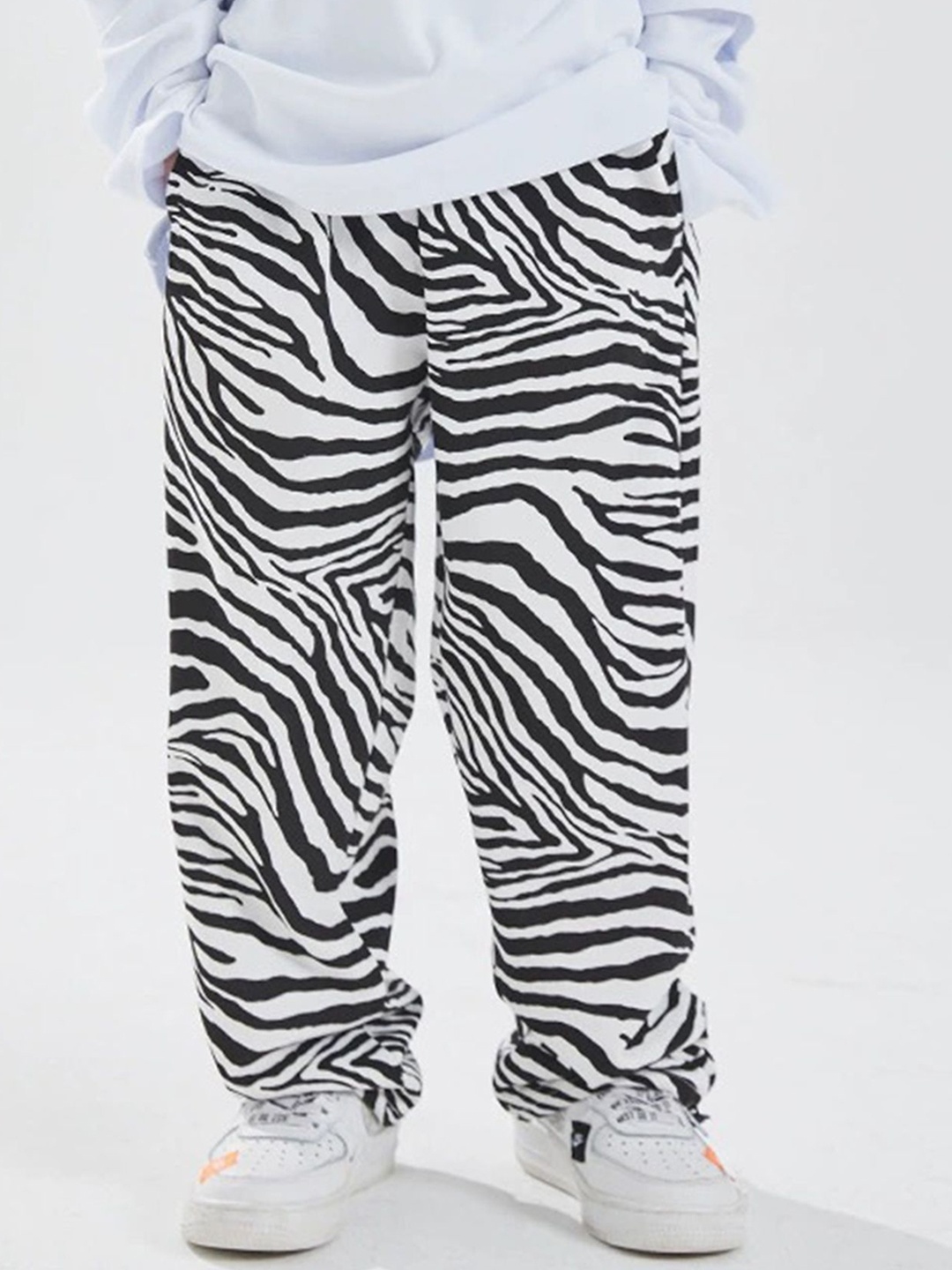 

LULU & SKY Girls Striped Straight Fit High-Rise Trousers, Multi