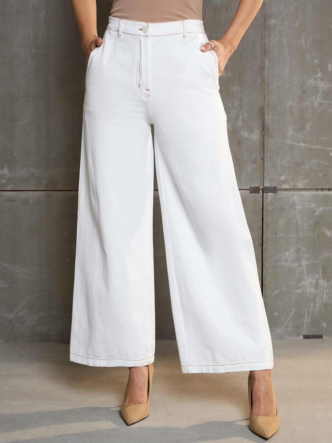 

SASSAFRAS Women Comfort Wide Leg Low Distress Jeans, White