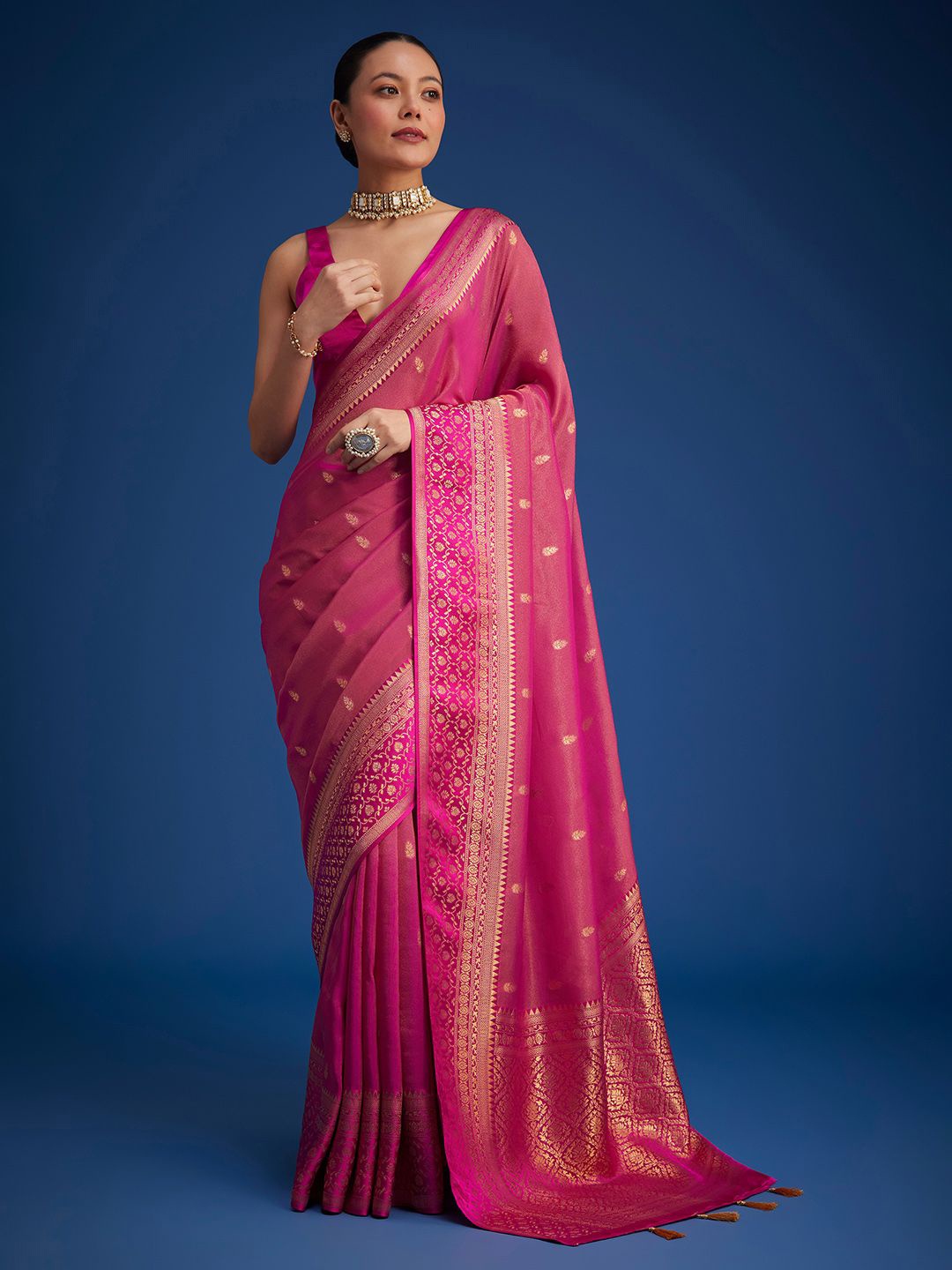 

KALKI Fashion Silk Blend Saree, Pink