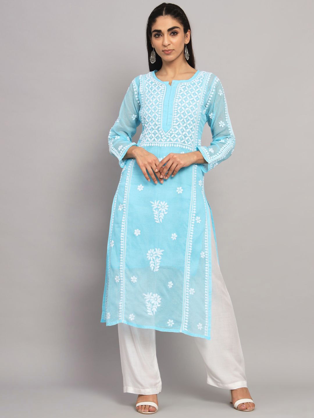 

PARAMOUNT Floral Embroidered Notch Neck Lucknowi Chikankari Kurta, Turquoise blue