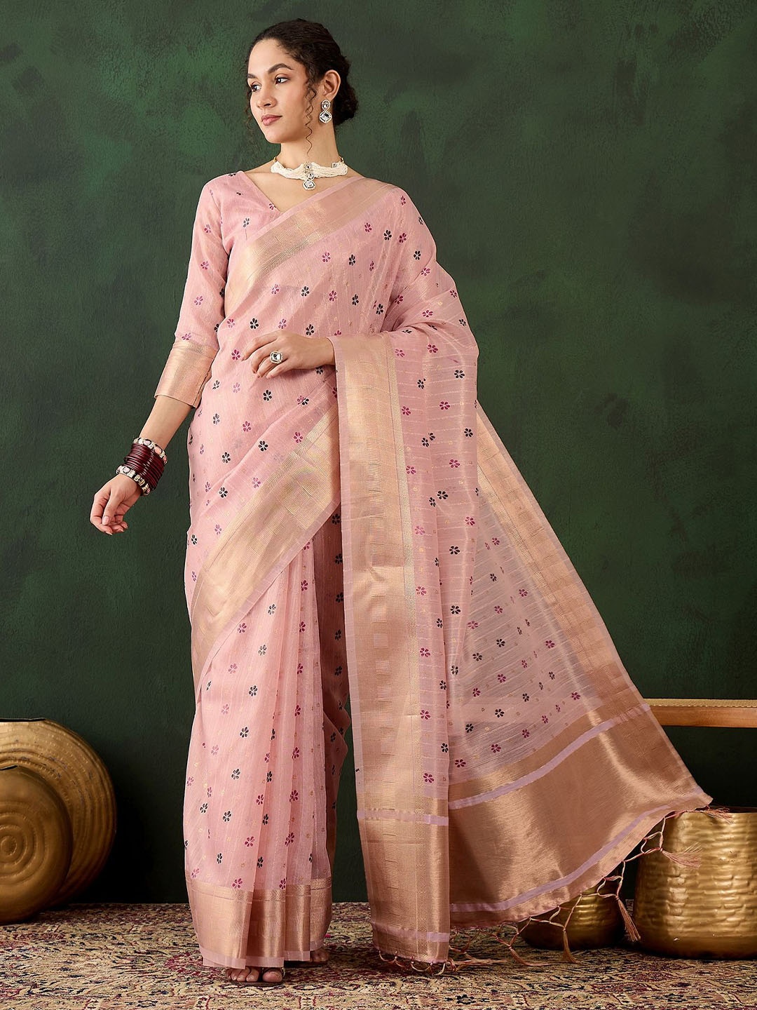 

MANVAA Woven Design Zari Organza Banarasi Saree, Peach