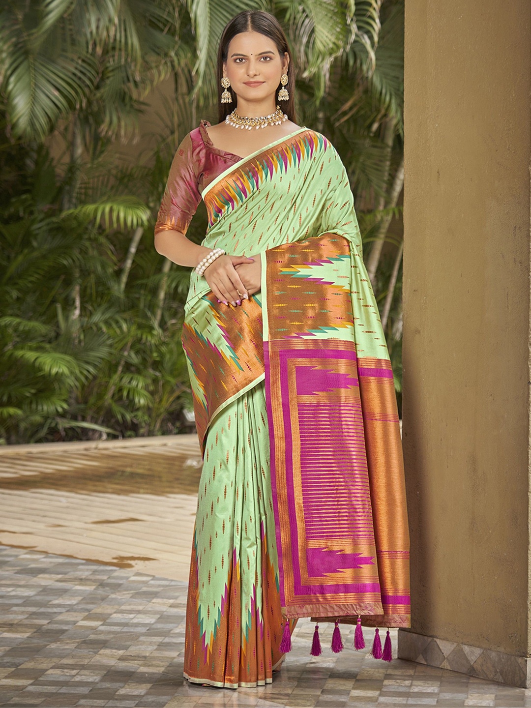 

SAREETHNIC Woven Design Zari Pure Silk Paithani Saree, Green