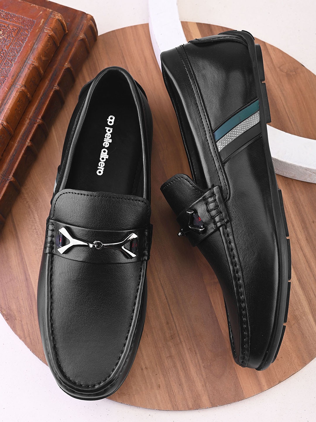 

pelle albero Men Round Toe Lightweight Leather Loafers, Black