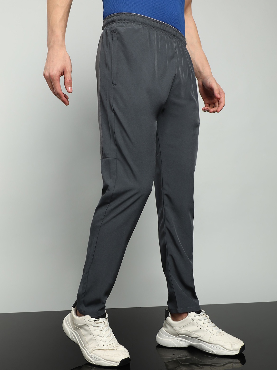 

YUNEK Men Mid Rise Track Pants, Grey