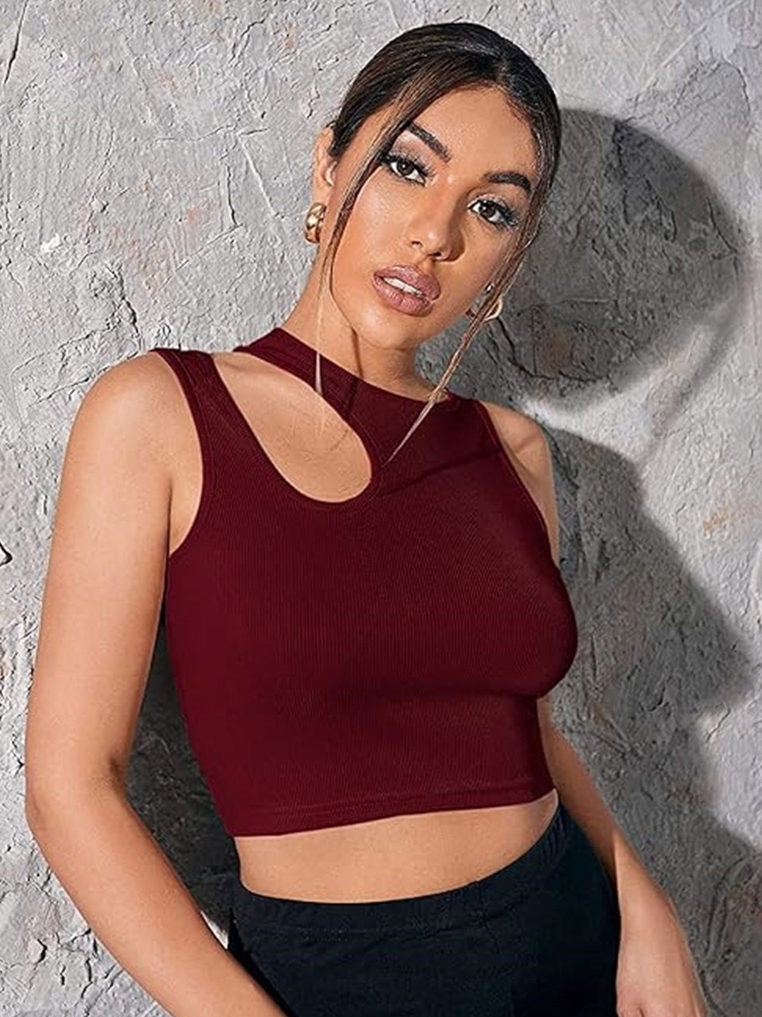 

WESTCHIC Crepe Crop Top, Maroon