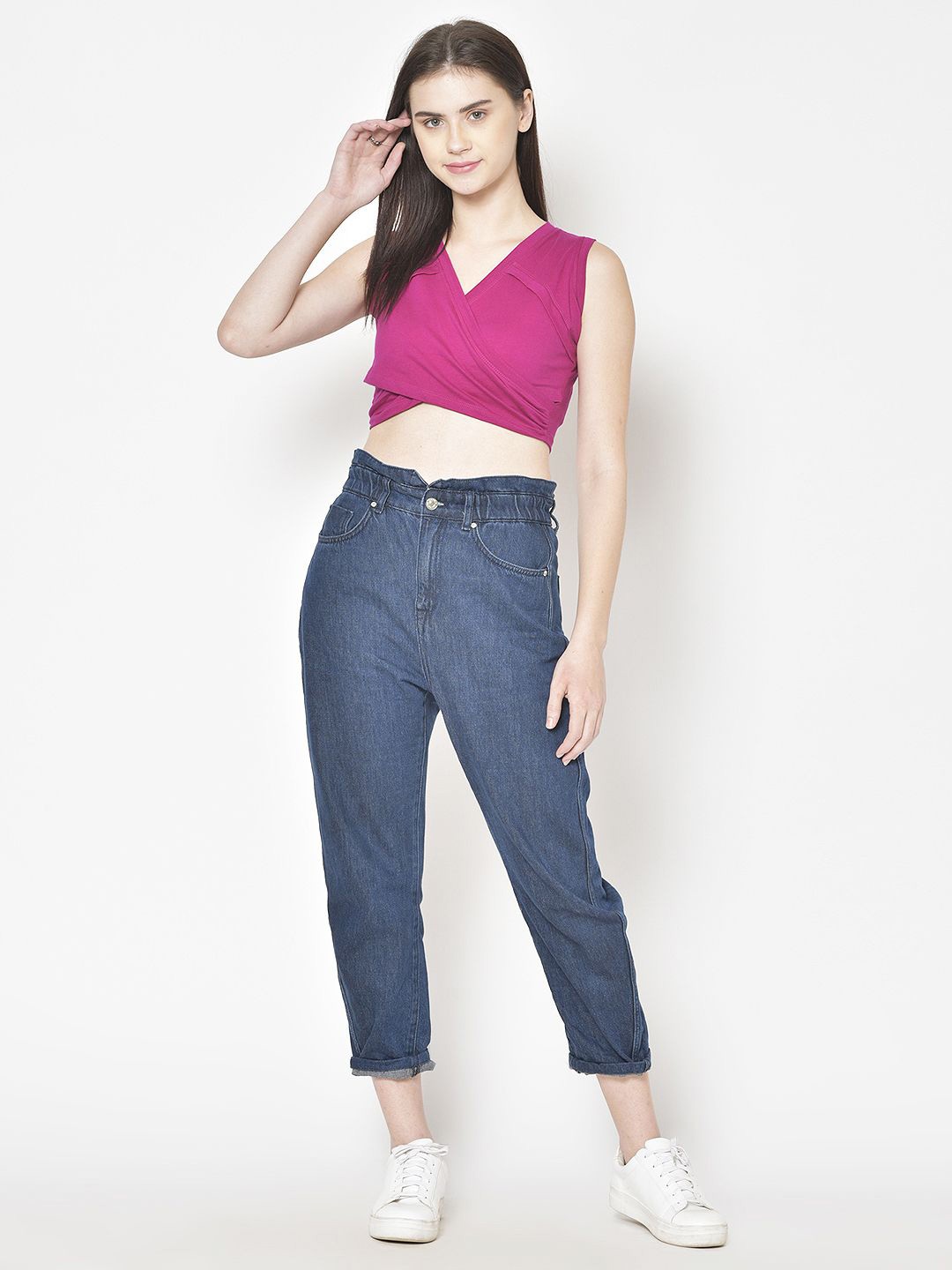 

Moda Rapido Solid Cotton V-Neck Bralette Crop Top, Magenta