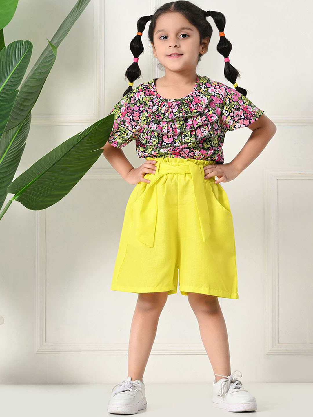 

Baesd Floral Printed Round Neck Pure CottonTop & Shorts, Green