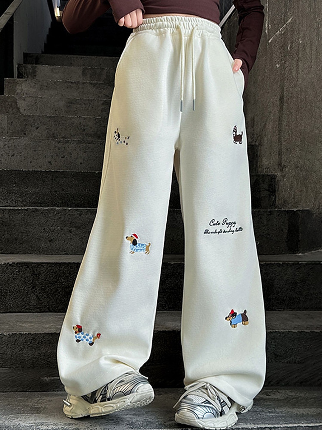 

LULU & SKY Girls Loose Fit Joggers Trousers, Beige