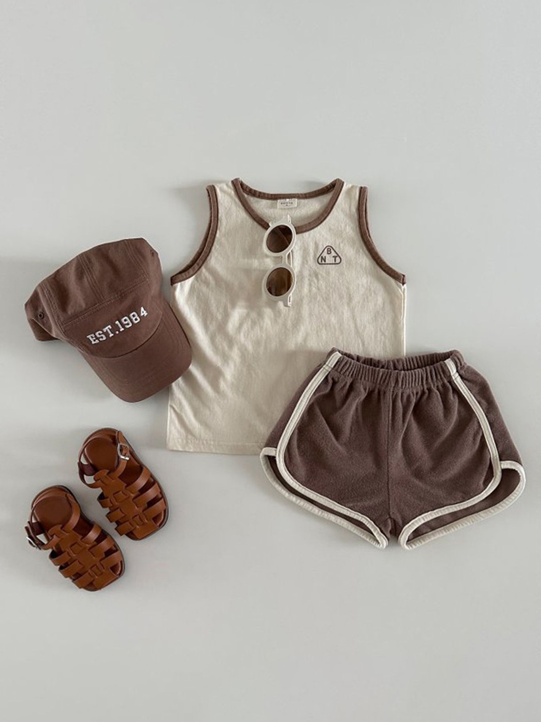 

LULU & SKY Kids Round Neck Cotton T-Shirt With Shorts, Beige